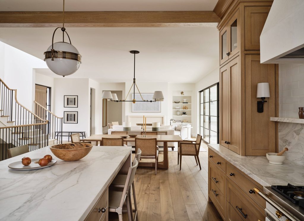 Can Aged Bronze And Light Wood Together Decor