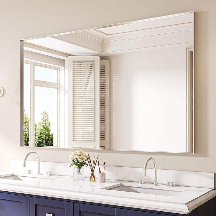 Can Decorative Mirrors Be Used in Bathrooms