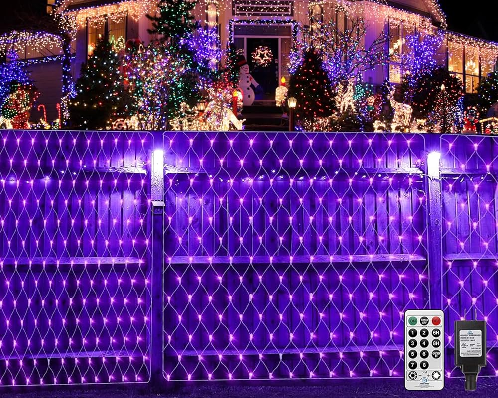 Can You Use Black Lights for Christmas Decorations
