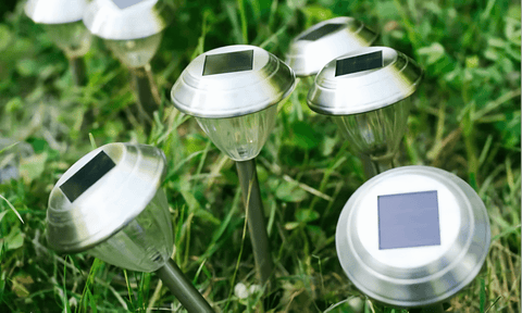 Do Decorative Solar Lights Charge When off