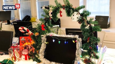How Can I Decorate My Office for Christmas