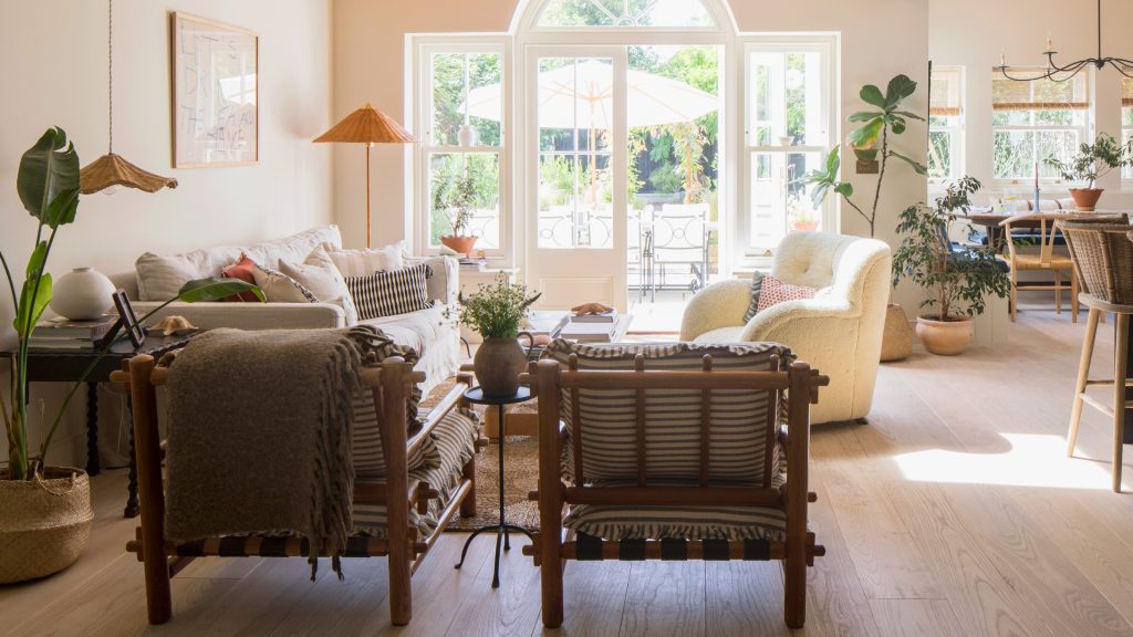 How Long Does It Take to Decorate a Living Room