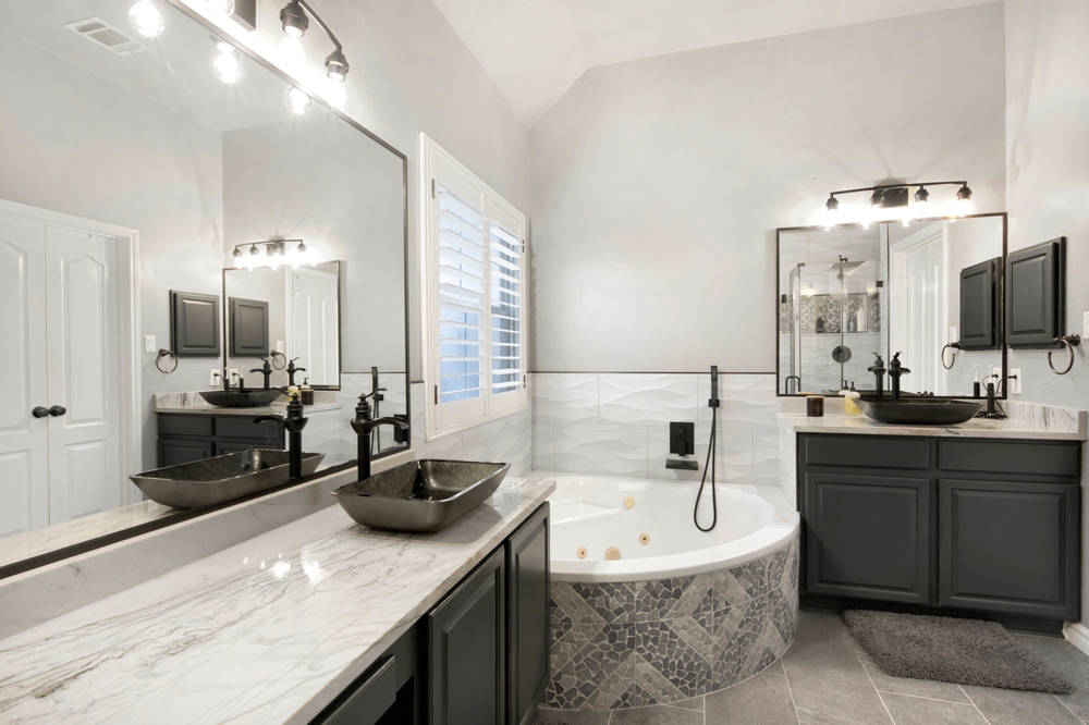 How Often Should You Decorate Your Bathroom