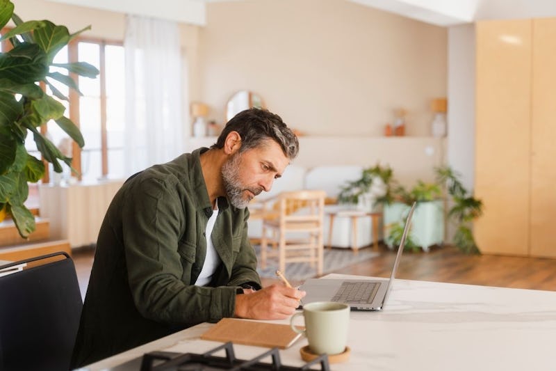 How to Categorize Office Decor for Taxes