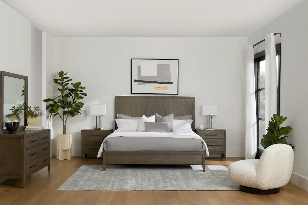 How to Decorate a Bedroom Nightstand And Dresser Set