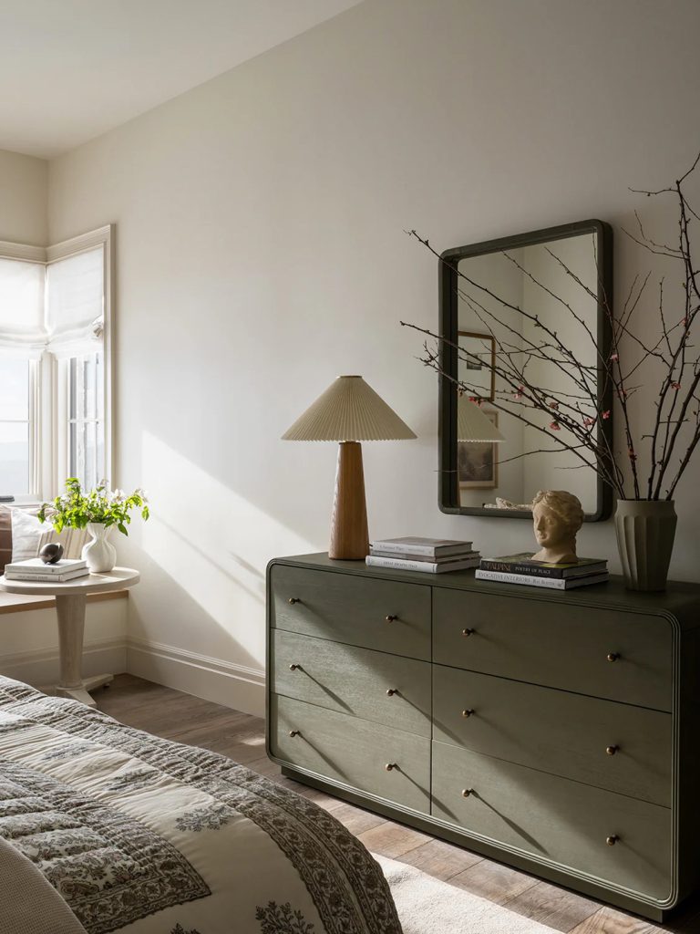 How to Decorate a Dresser in a Bedroom