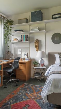 How to Decorate a Home Office Guest Bedroom