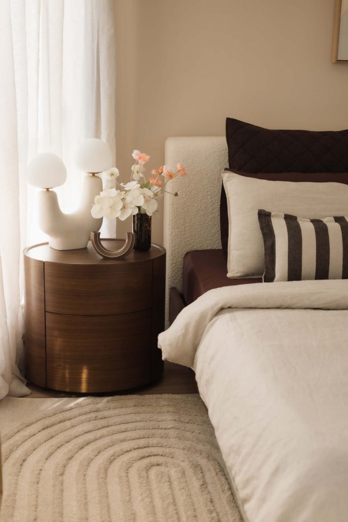 How to Decorate a Side Table in Bedroom