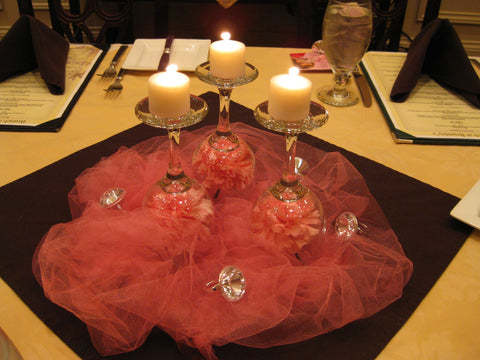 How to Decorate a Table With Tulle And Lights