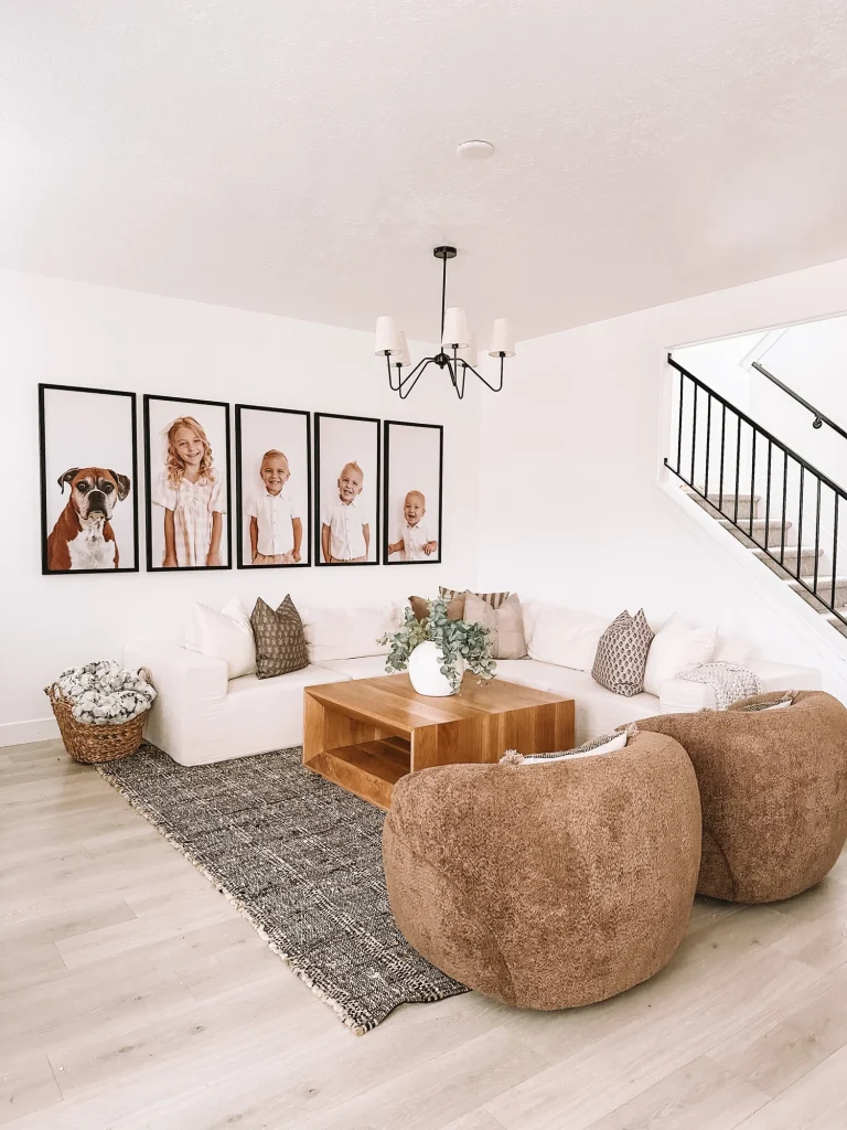 How to Decorate Brown Living Room Furniture