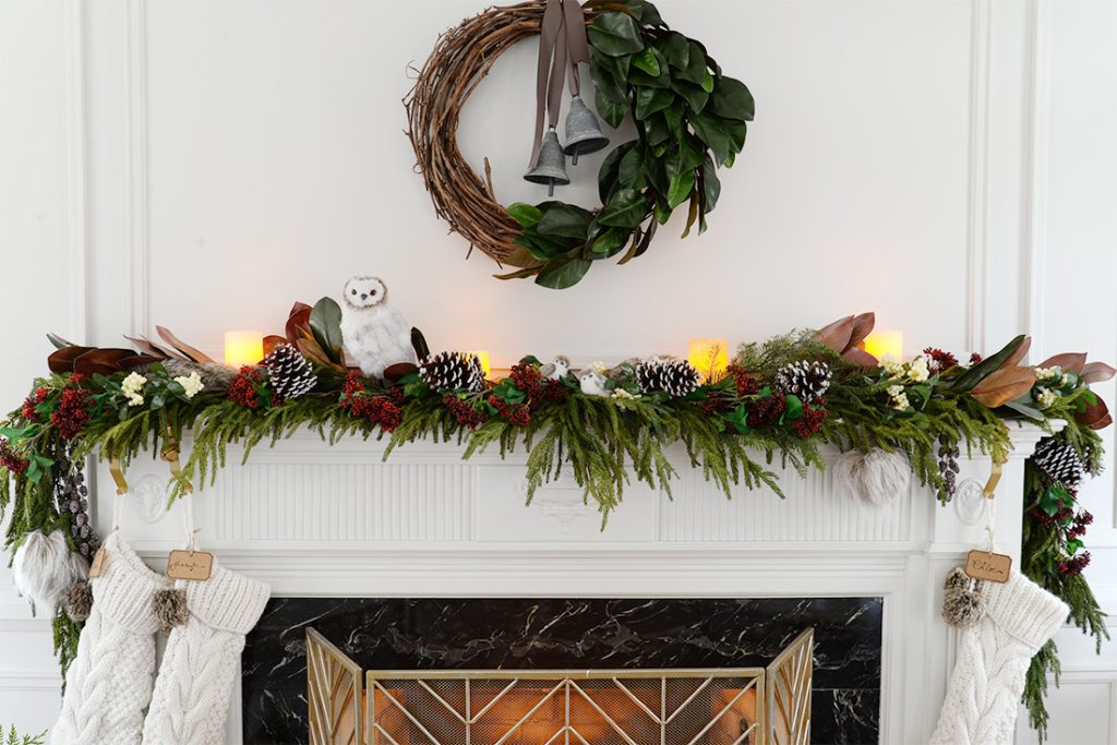 How to Decorate Lighted Garland