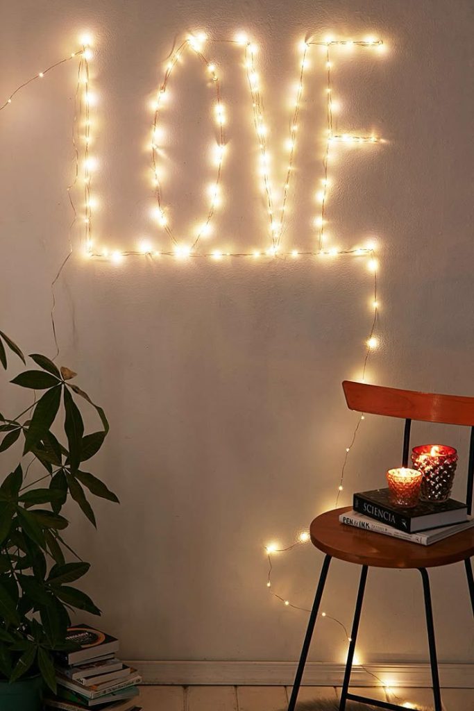 How to Decorate With Copper Wire Lights