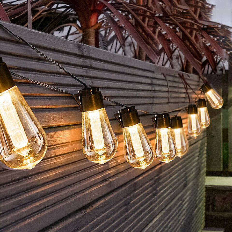 How to Decorate With Edison Style String Lights