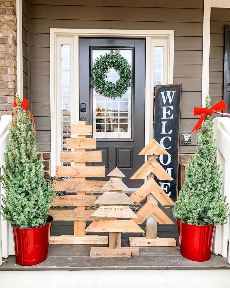 How to Make a Diy Outdoor Fur Tree Holiday Decoration